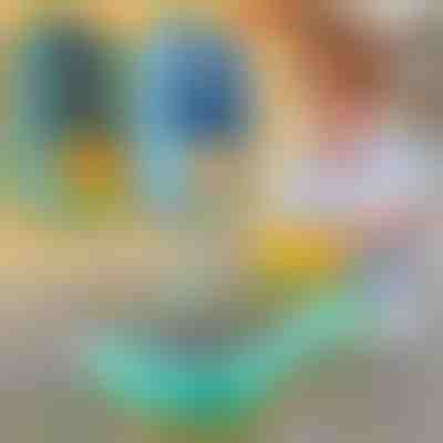 Spielzeug zum Fahren mit einem Lenkrad | VROOMER